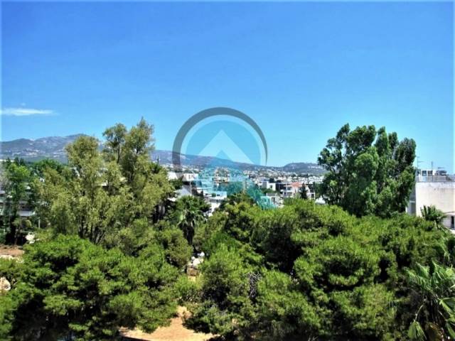 (For Sale) Residential Floor Apartment || Athens North/Marousi - 161 Sq.m, 3 Bedrooms, 255.000€ 