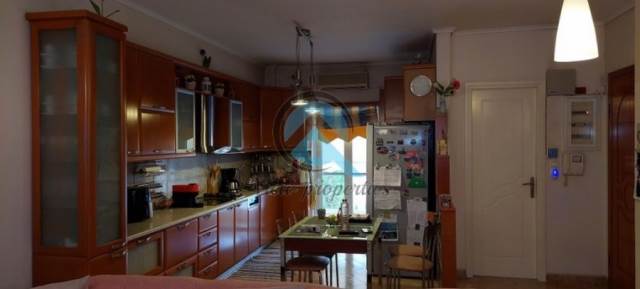 (For Sale) Residential Detached house || Piraias/Piraeus - 340 Sq.m, 3 Bedrooms, 500.000€ 