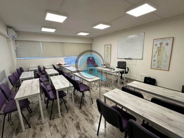 (Προς Ενοικίαση) Επαγγελματικός Χώρος Επαγγελματικός Χώρος || Αθήνα Νότια/Άγιος Δημήτριος - 220 τ.μ, 2.000€ 